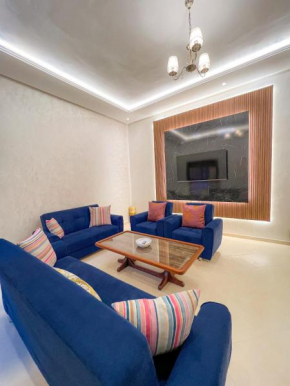 Cozy apartment pool marrakech morocco